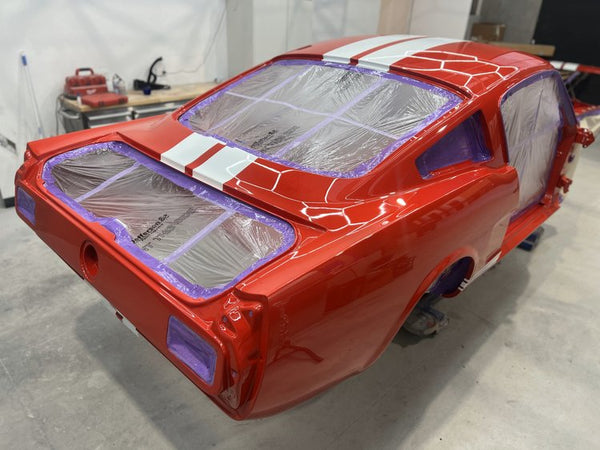 REAR BACK RIGHT VEHICLE WRAP SPRAY