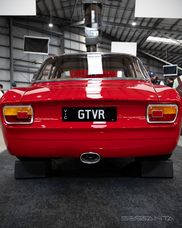 BACK RED VEHICLE GTVR
