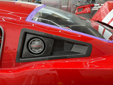 RED VEHICLE PETROL CAP