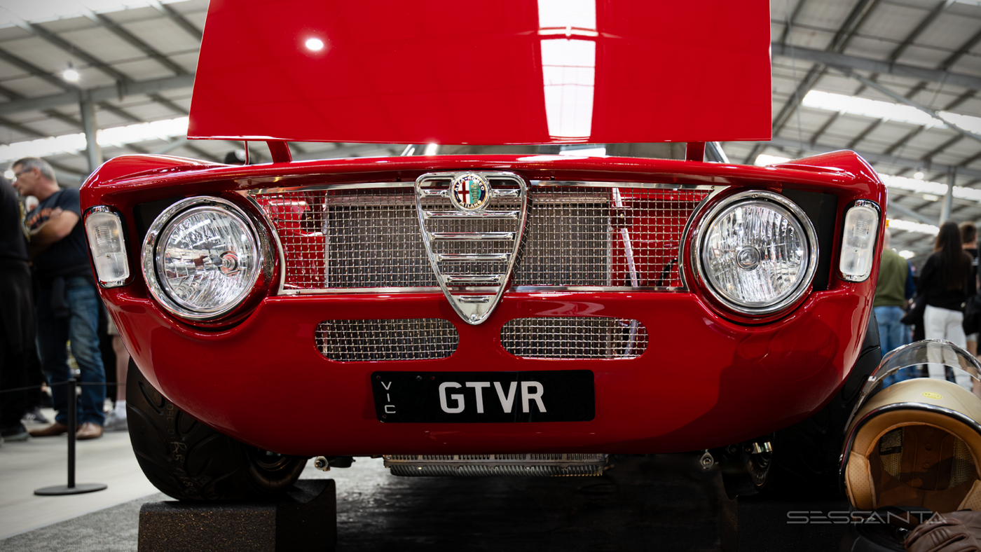 FRONT RED VEHICLE GTVR NUMBERPLATE