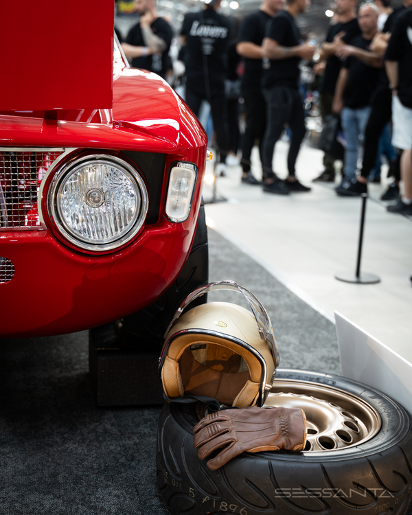 FRONT LEFT HEADLIGHT HELMUT GLOVE