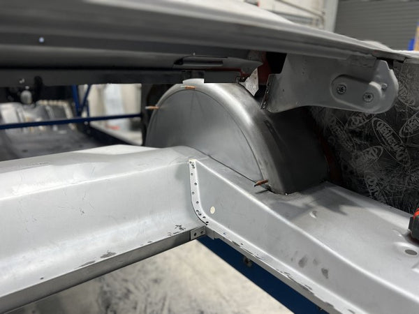 VEHICLE BODY SPRAY WRAP